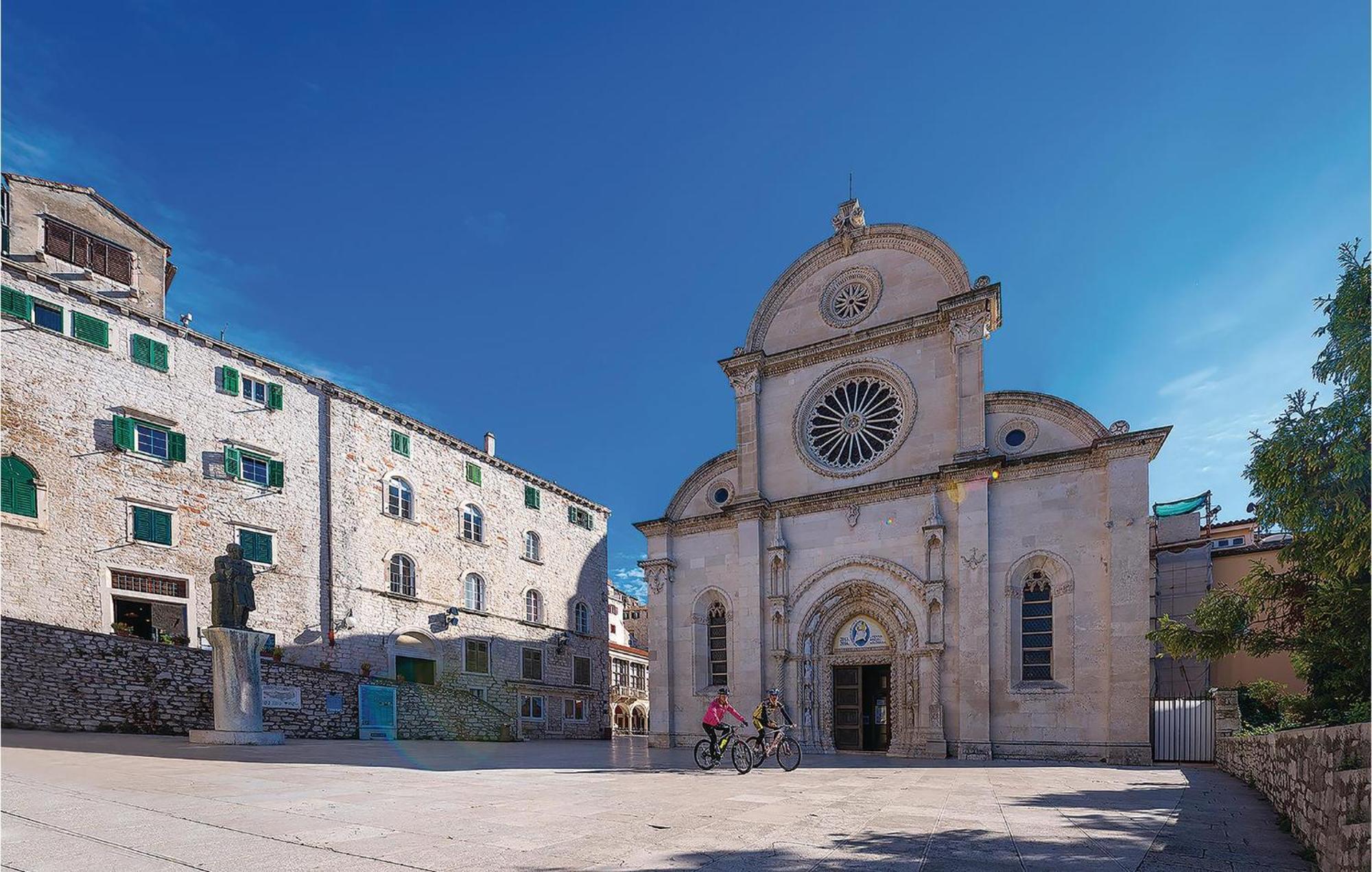 4 Bedroom Beautiful Home In Sibenik Exterior photo