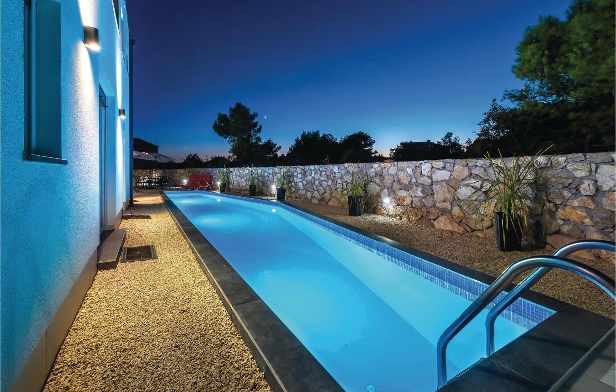 4 Bedroom Beautiful Home In Sibenik Exterior photo