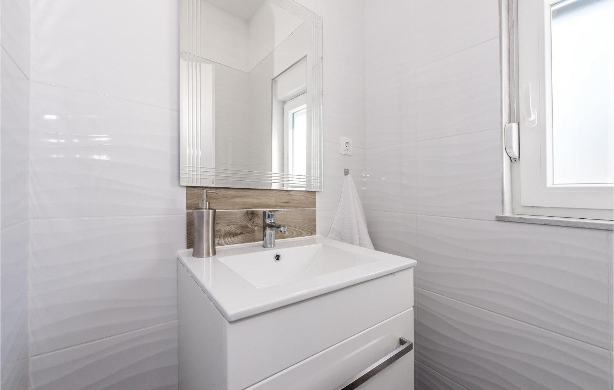 4 Bedroom Beautiful Home In Sibenik Exterior photo